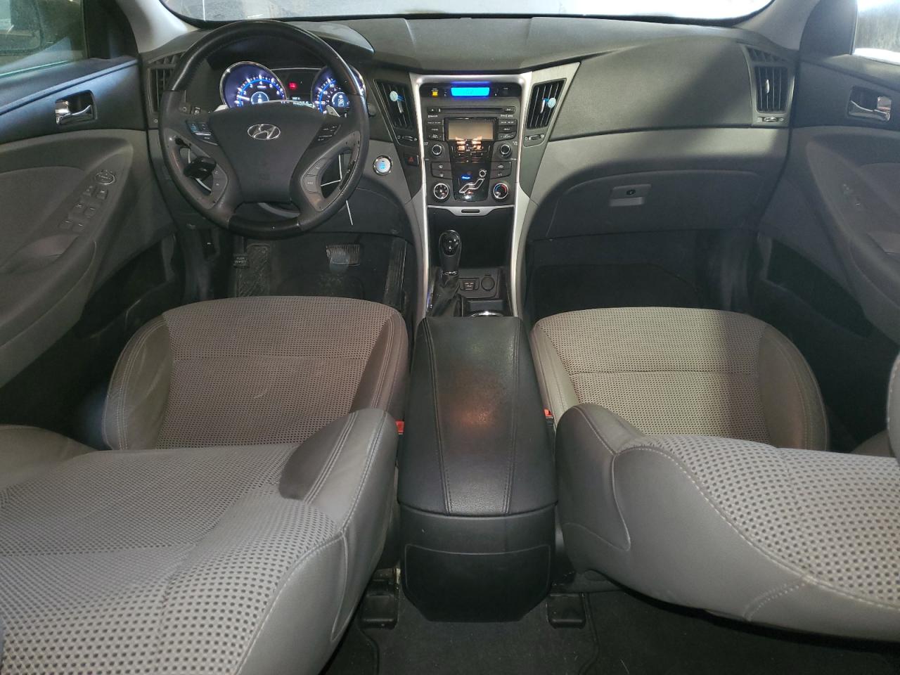 2013 Hyundai Sonata VIN 5NPEC4AC2DH660756 Copart auction photo, all over damage thumbnail 8