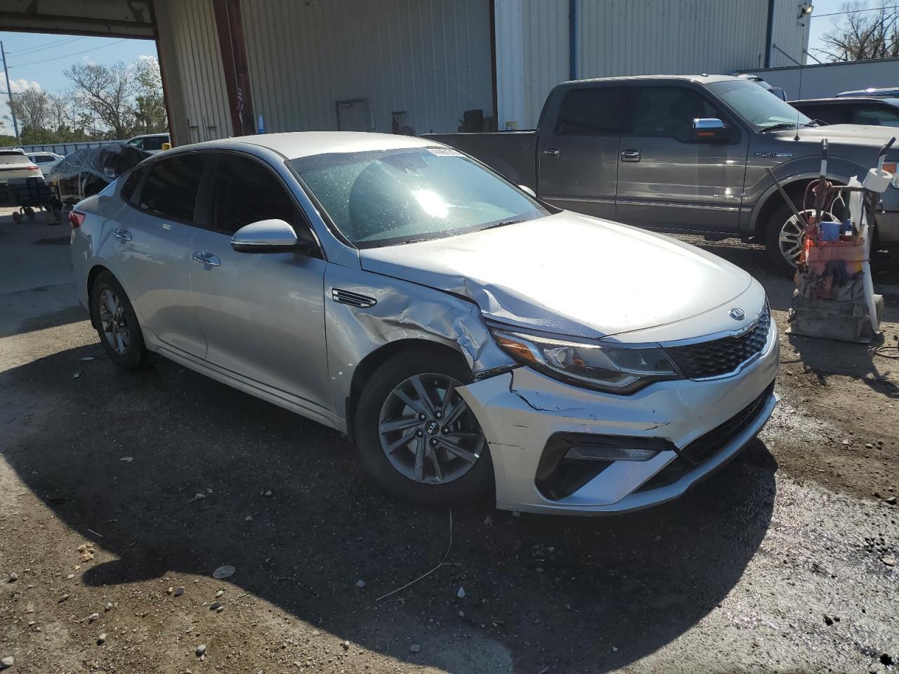 2019 KIA Optima VIN 5XXGT4L35KG376410 Copart auction photo, front end damage thumbnail 4