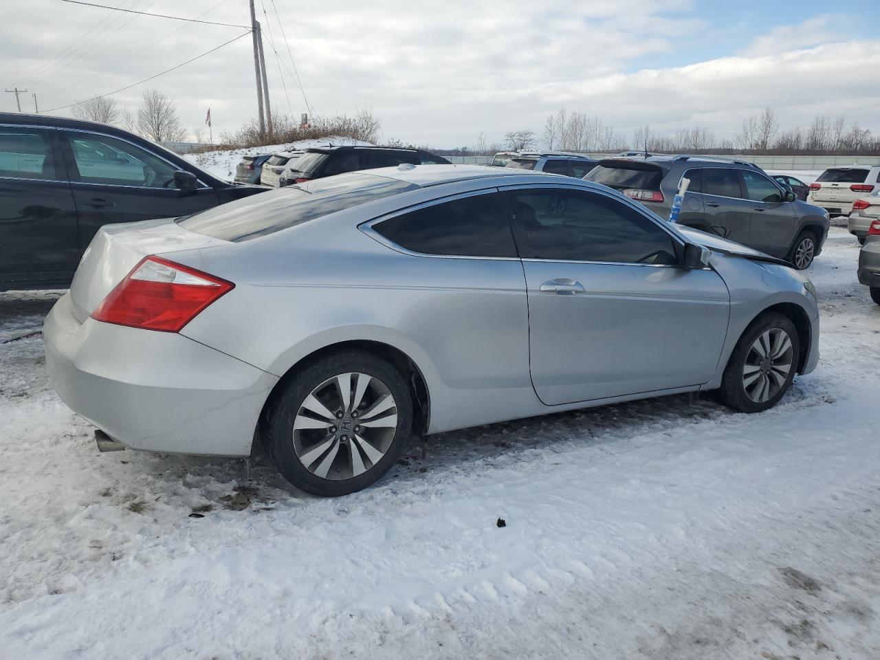 2010 Honda Accord VIN 1HGCS1B88AA012832 Copart auction photo, front end / rear end damage thumbnail 3