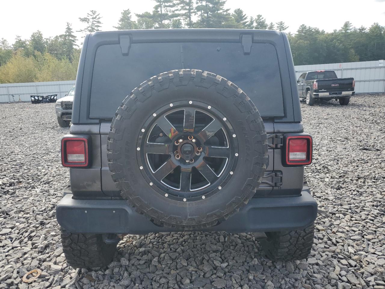 2019 Jeep Wrangler VIN 1C4HJXDG3KW641417 Copart auction photo, burn damage thumbnail 6