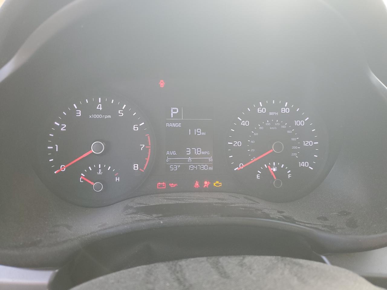 2019 KIA Rio VIN 3KPA24AB7KE221577 Copart auction photo, minor dent/scratches damage thumbnail 9
