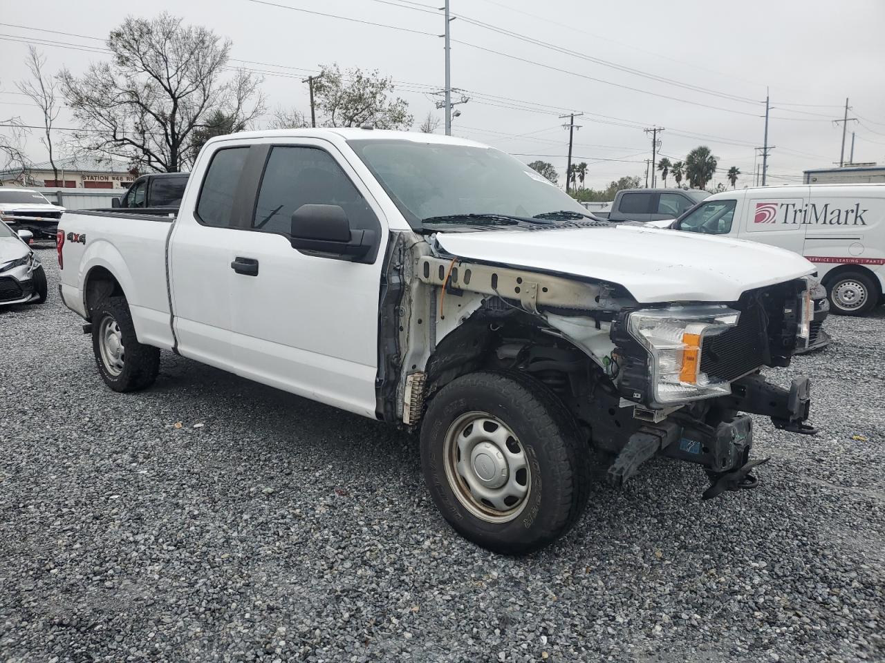 2019 Ford F-150 VIN 1FTFX1E58KKC65286 Copart auction photo, front end damage thumbnail 4