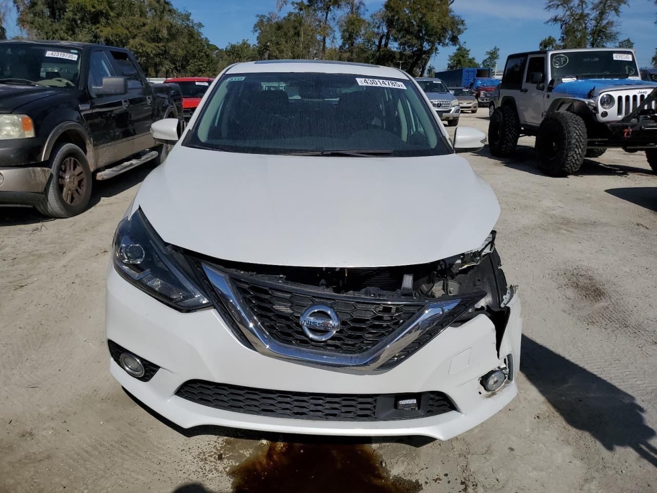 2019 Nissan Sentra VIN 3N1AB7AP3KY247527 Copart auction photo, front end / side damage thumbnail 5