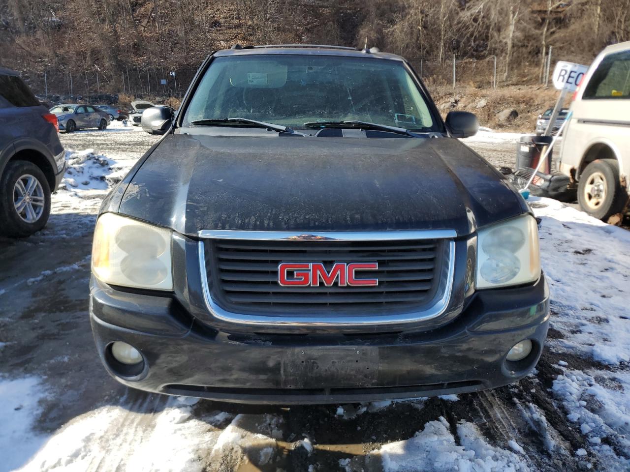2005 GMC Envoy VIN 1GKDT13S652103368 Copart auction photo, undercarriage damage thumbnail 5