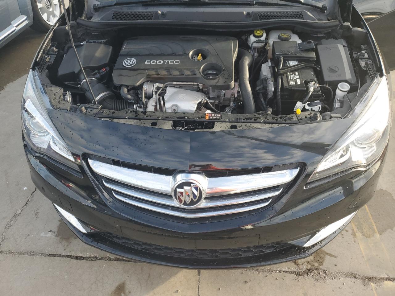 2018 Buick Cascada VIN W04WH3N5XJG045877 Copart auction photo, water/flood damage thumbnail 11