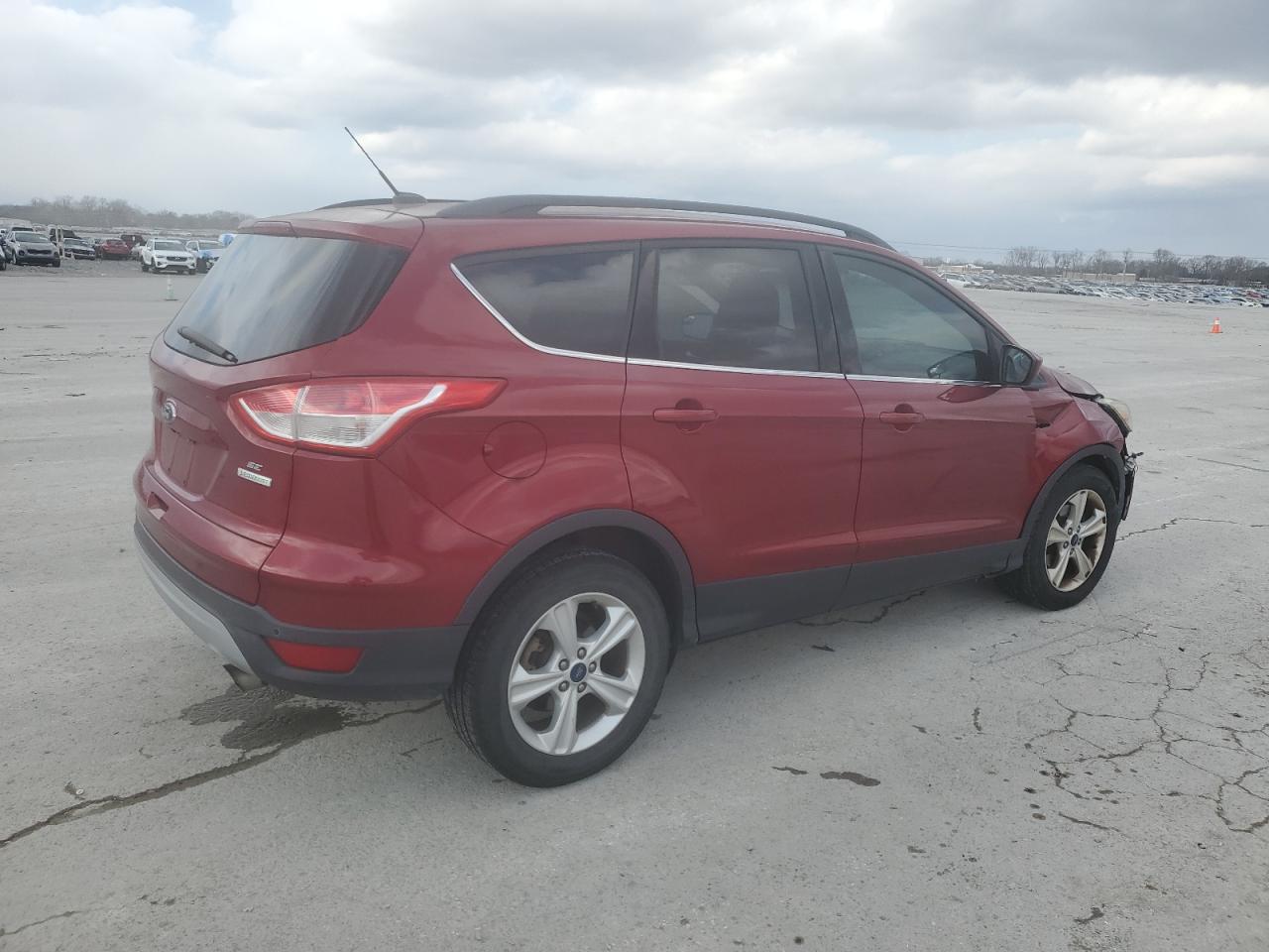 2014 Ford Escape VIN 1FMCU0GX6EUB61095 Copart auction photo, front end damage thumbnail 3