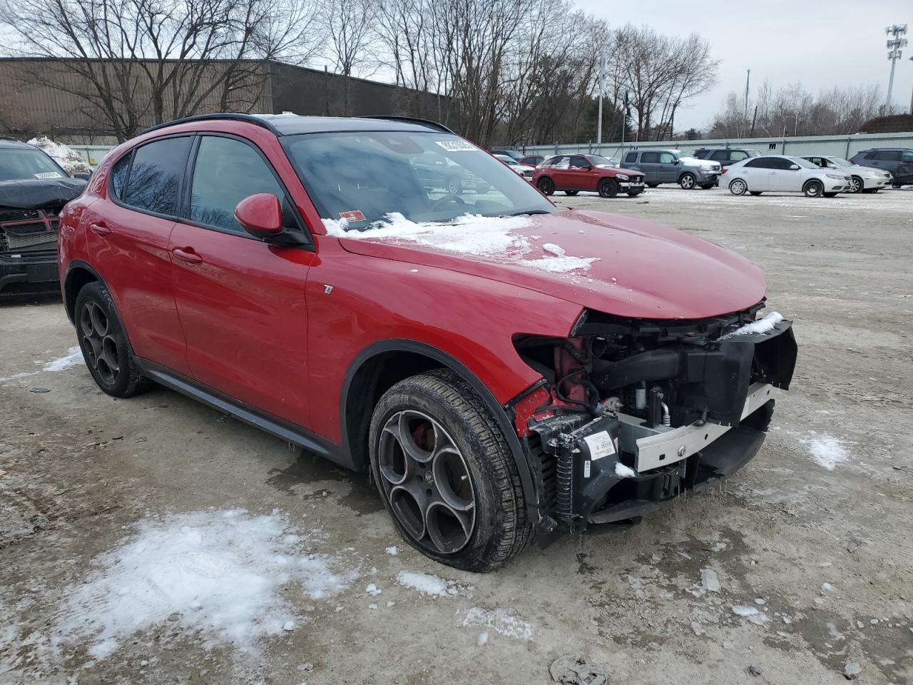 2022 Alfa Romeo Stelvio VIN ZASPAKBN3N7D24470 Copart auction photo, front end damage thumbnail 4