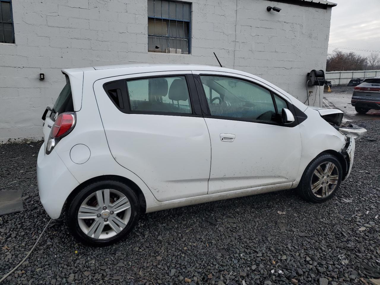 2015 Chevrolet Spark VIN KL8CD6S94FC739906 Copart auction photo, front end damage thumbnail 3