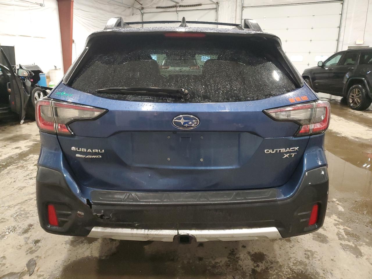 2020 Subaru Outback VIN 4S4BTGNDXL3202198 Copart auction photo, rear end / minor dent/scratches damage thumbnail 6