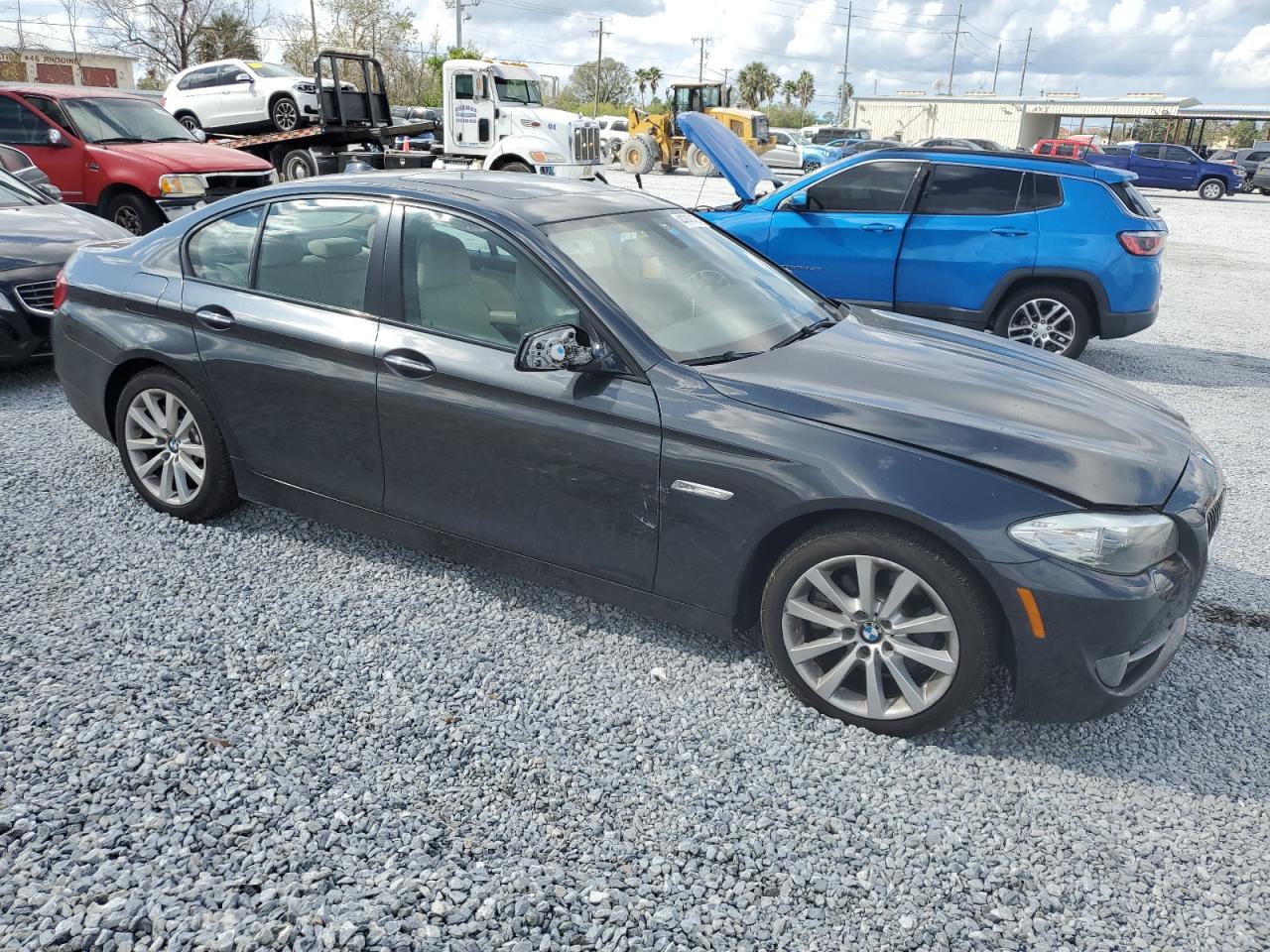 2011 BMW 5er VIN WBAFR1C57BC743511 Copart auction photo, front end damage thumbnail 4