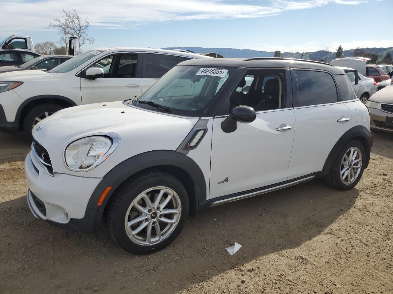 2016 MINI Cooper VIN WMWZC5C52GWU00052