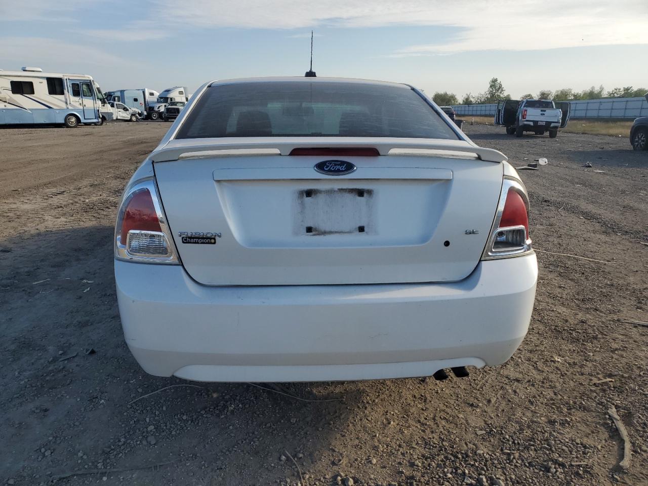 2009 Ford Fusion VIN 3FAHP07Z29R140881 Copart auction photo, front end / side damage thumbnail 6