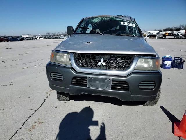 2002 Mitsubishi Montero VIN JA4MT31RX2J054985 Copart auction photo, all over damage thumbnail 11