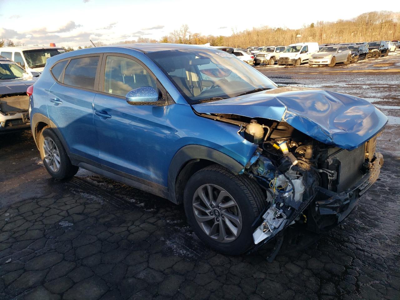 2018 Hyundai Tucson VIN KM8J2CA48JU739558 Copart auction photo, front end damage thumbnail 4