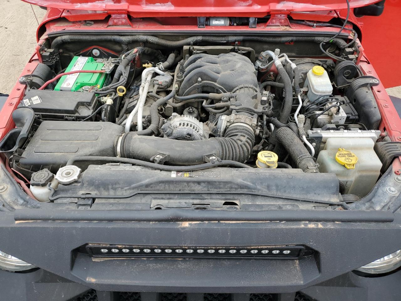 2018 Jeep Wrangler VIN 1C4BJWFG0JL913905 Copart auction photo, side / minor dent/scratches damage thumbnail 13