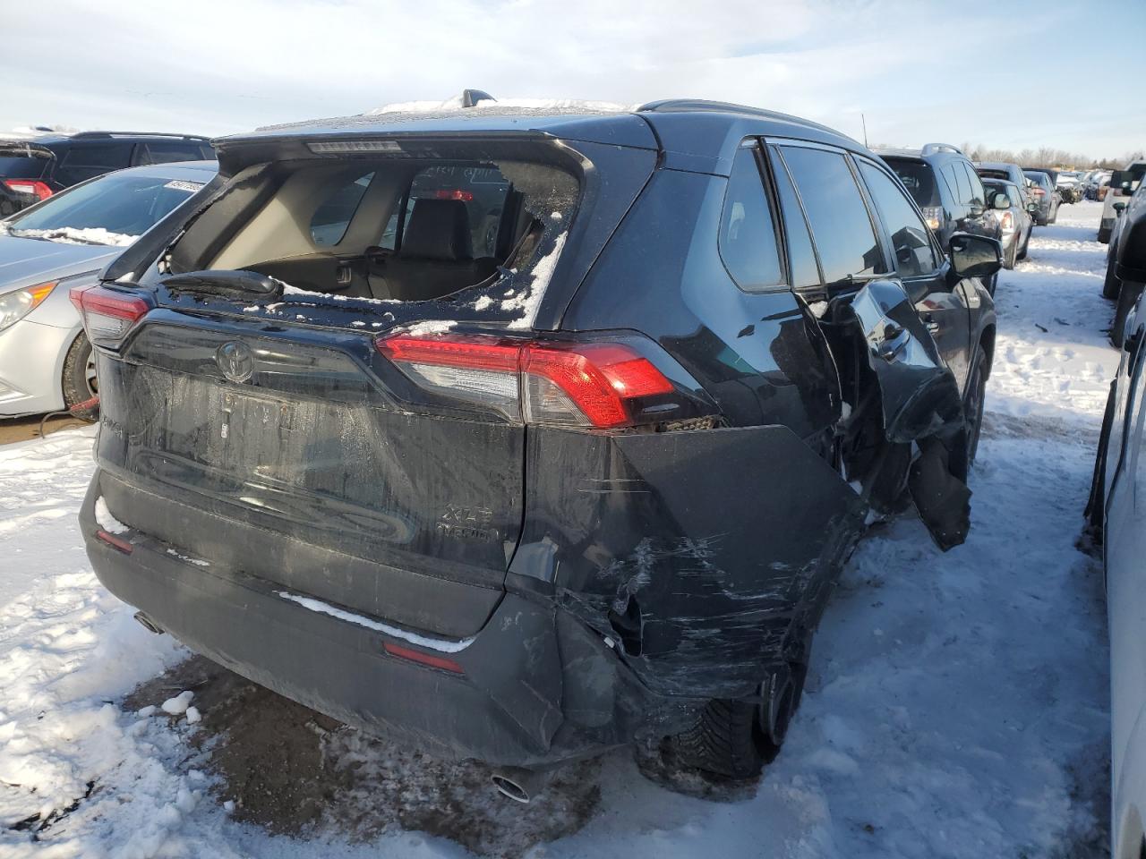 2021 Toyota RAV 4 VIN 4T3R6RFV6MU017951 Copart auction photo, all over damage thumbnail 3