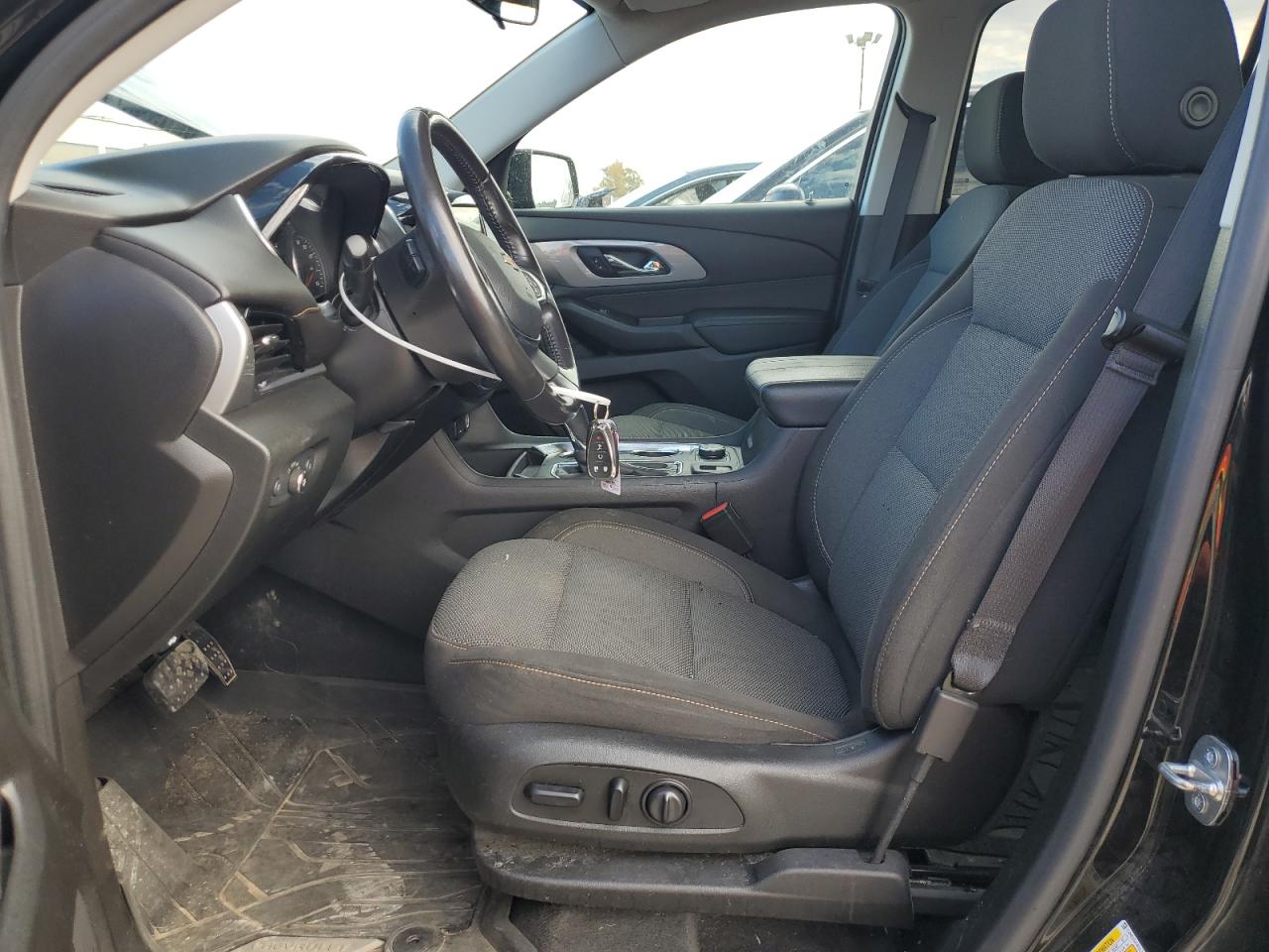 2020 Chevrolet Traverse VIN 1GNEVGKW2LJ217301 Copart auction photo, front end damage thumbnail 7
