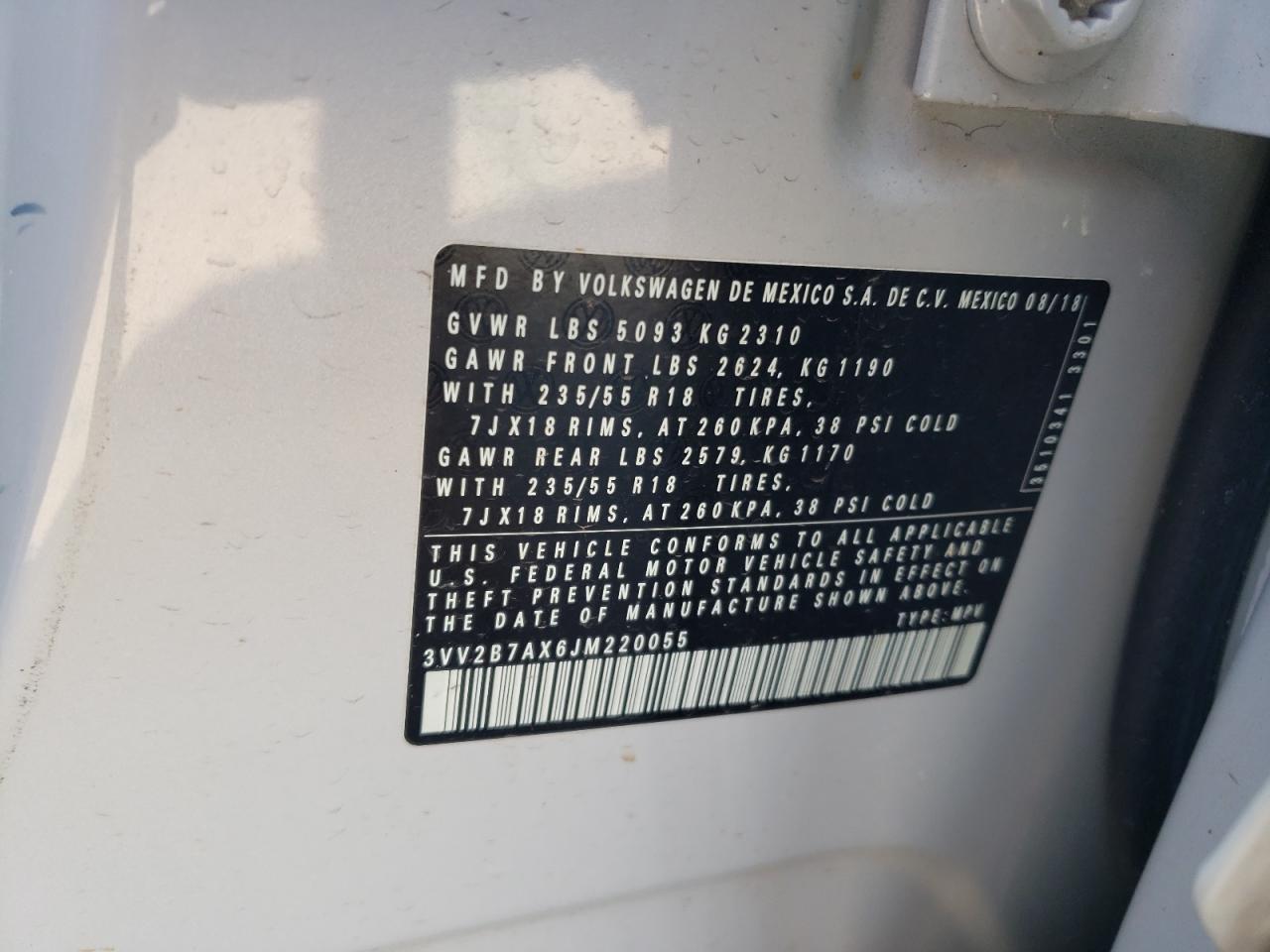 2018 Volkswagen Tiguan VIN 3VV2B7AX6JM220055 Copart auction photo, rear end damage thumbnail 13