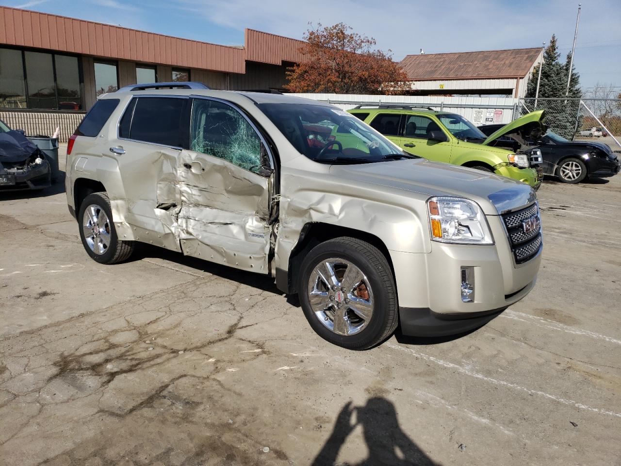 2014 GMC Terrain VIN 2GKALTEK8E6347747 Copart auction photo, side damage thumbnail 4