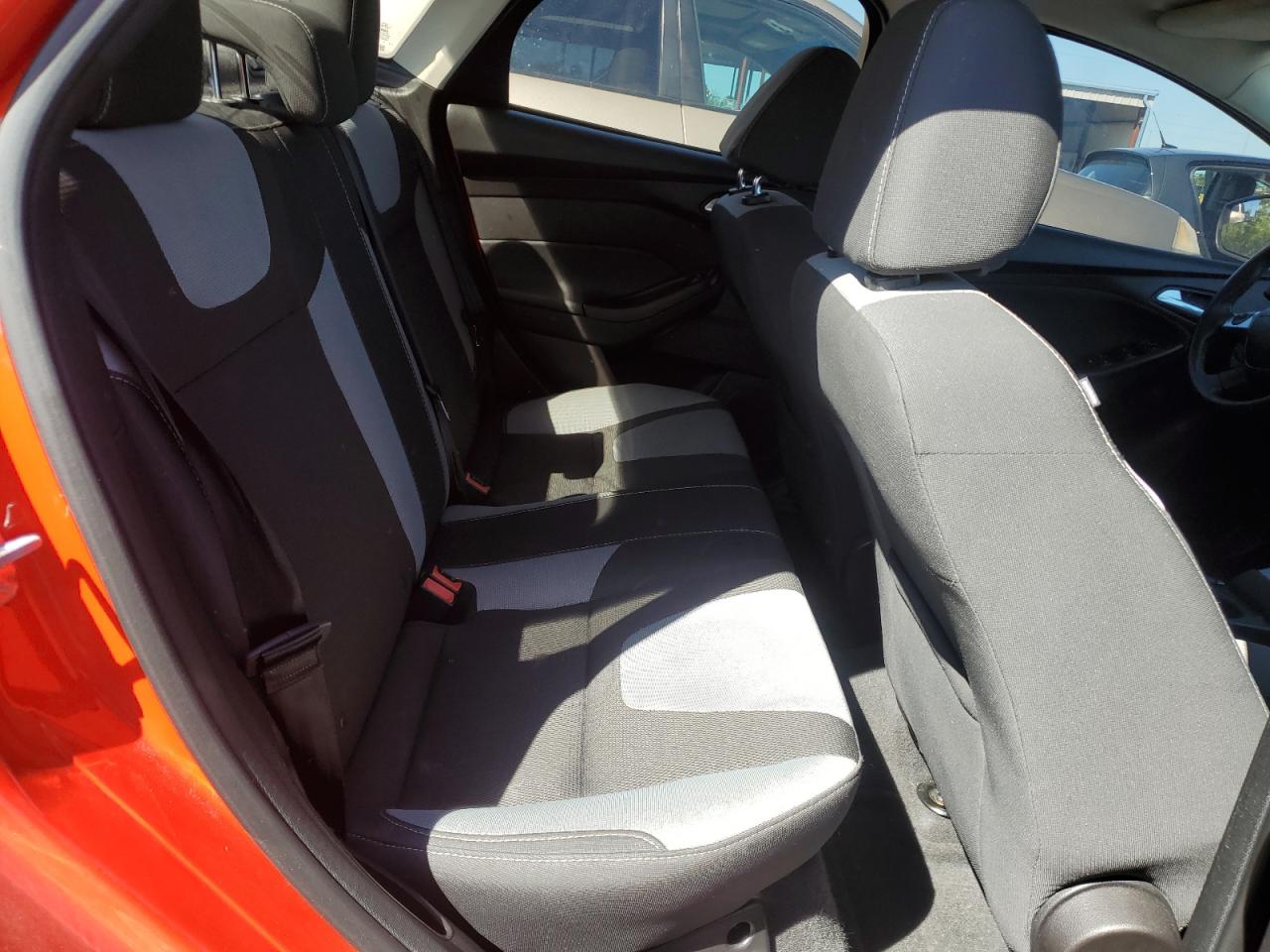 2014 Ford Focus VIN 1FADP3F22EL436478 Copart auction photo, rear end / side damage thumbnail 10