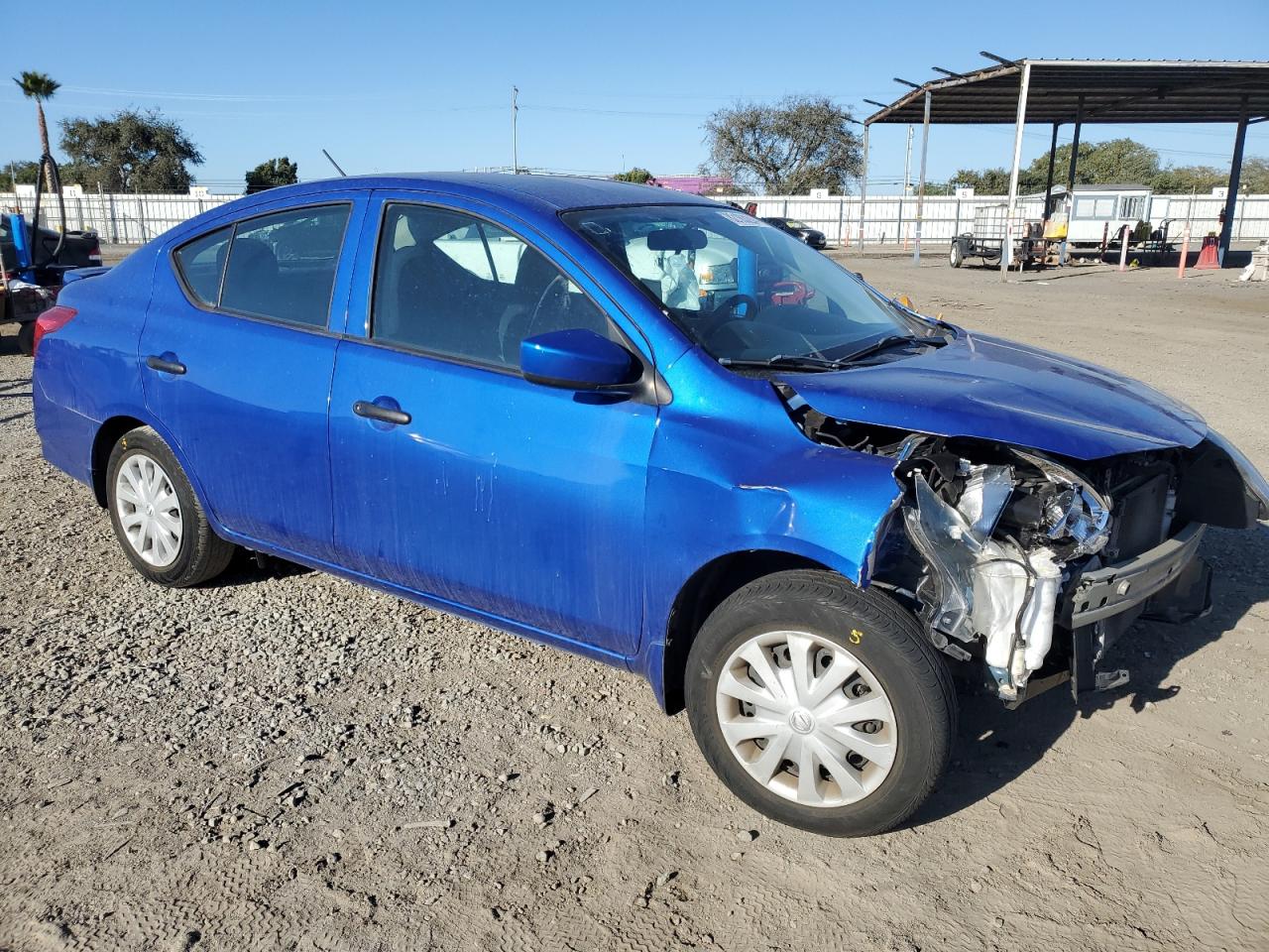 2017 Nissan Versa VIN 3N1CN7AP8HL804681 Copart auction photo, front end damage thumbnail 4