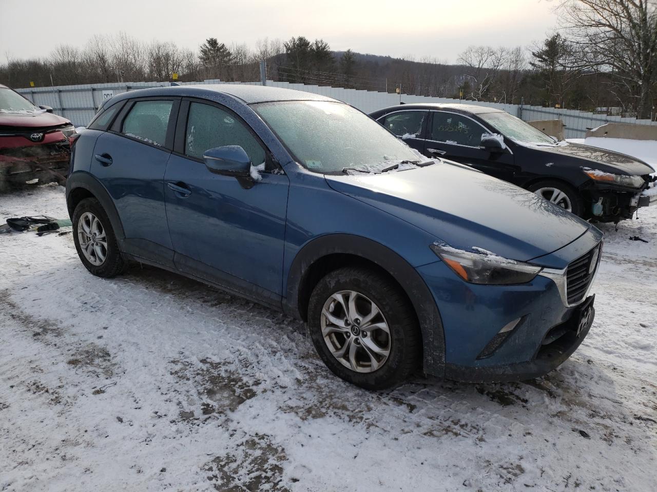 2020 Mazda CX-3 VIN JM1DKFB70L1471797 Copart auction photo, front end / side damage thumbnail 4