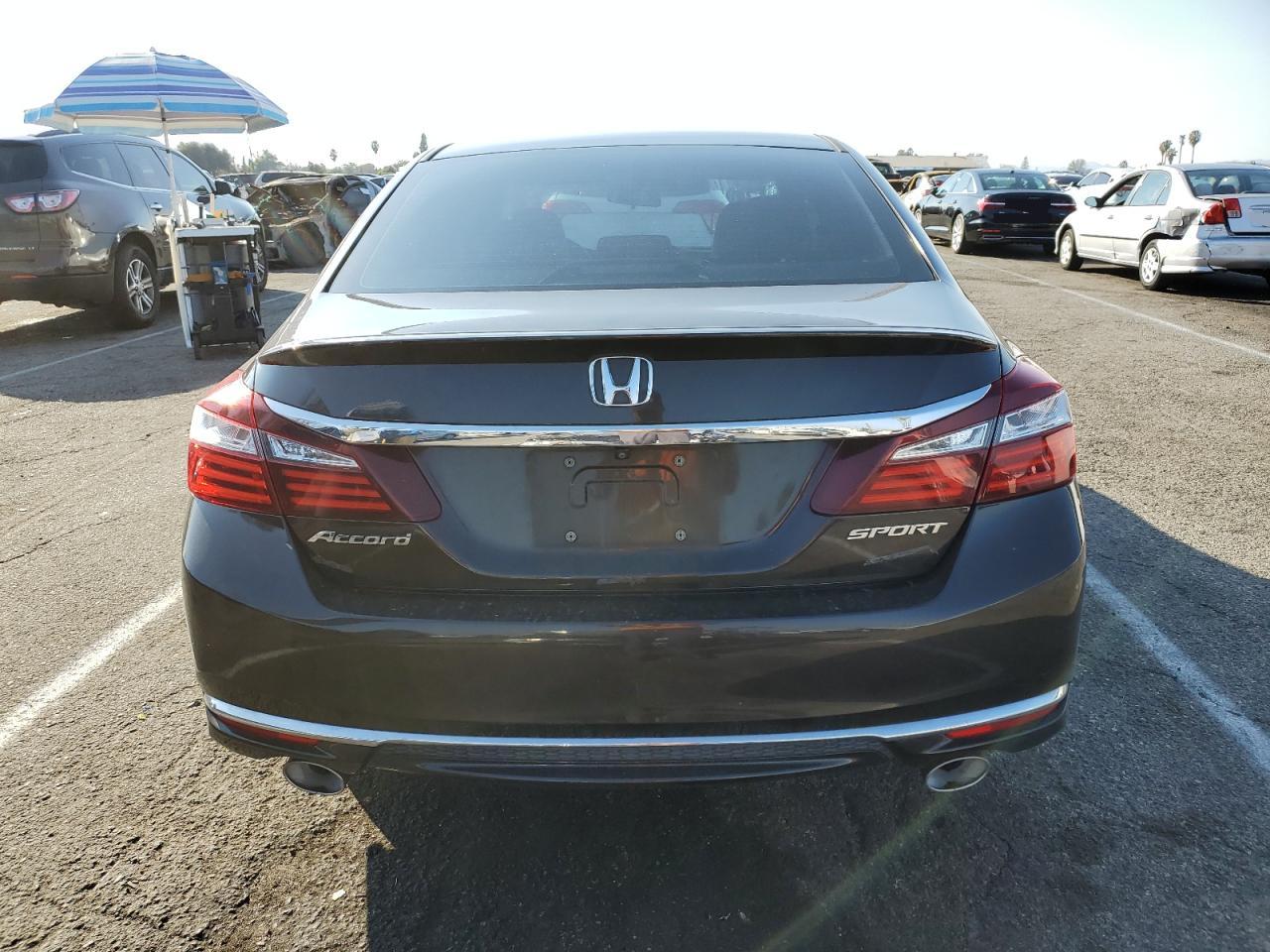 2016 Honda Accord VIN 1HGCR2F62GA157965 Copart auction photo, front end / minor dent/scratches damage thumbnail 6