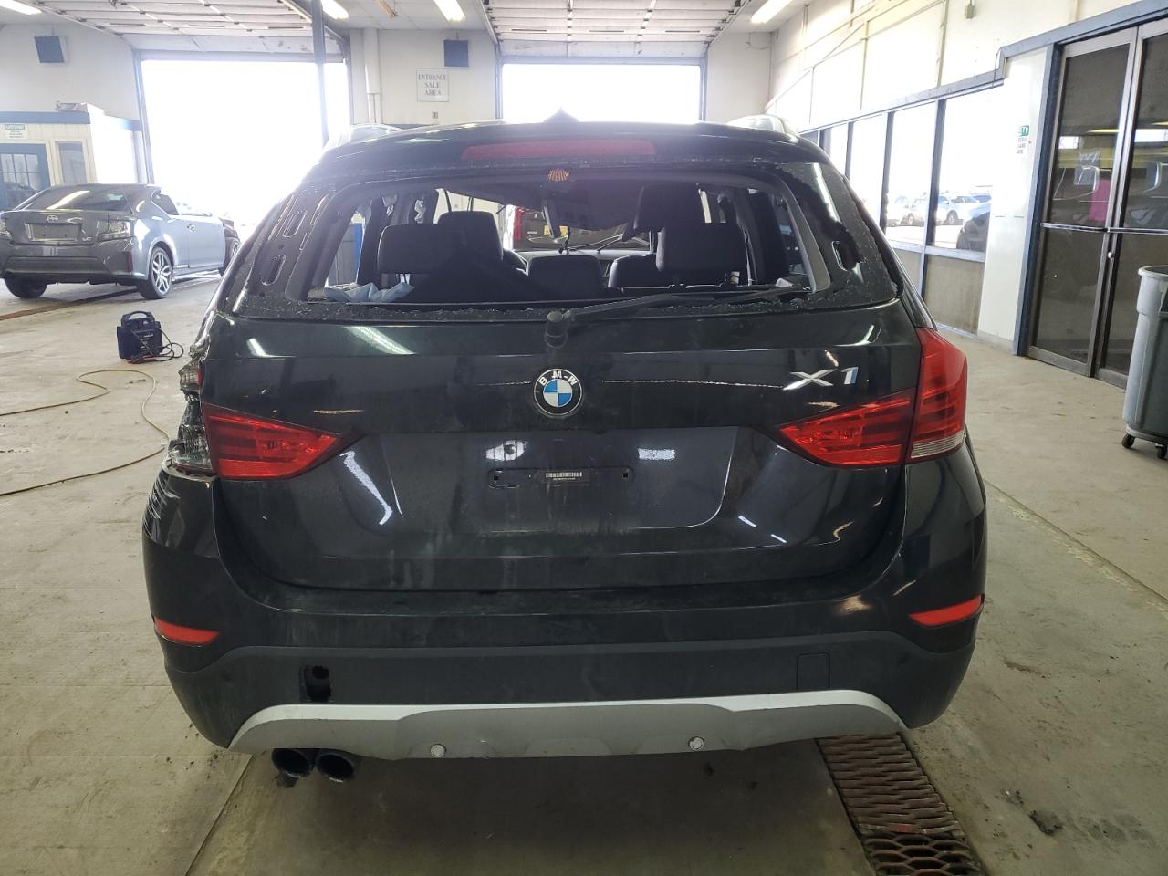 2014 BMW X1 VIN WBAVM5C52EVV91454 Copart auction photo, rollover / undercarriage damage thumbnail 6