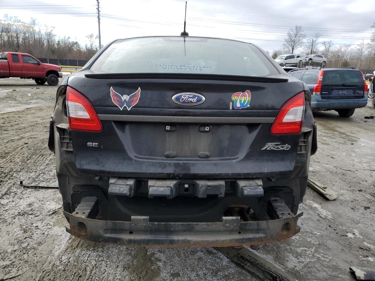 2011 Ford Fiesta VIN 3FADP4BJ9BM178263 Copart auction photo, rear end / minor dent/scratches damage thumbnail 6