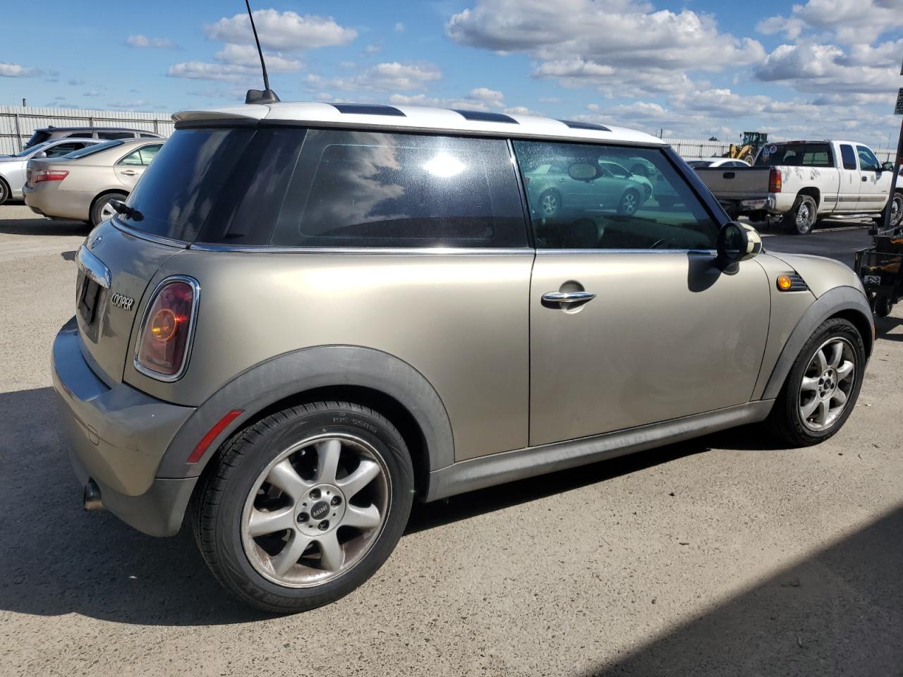 2010 MINI Cooper VIN WMWMF3C53ATZ63755 Copart auction photo, rear end damage thumbnail 3