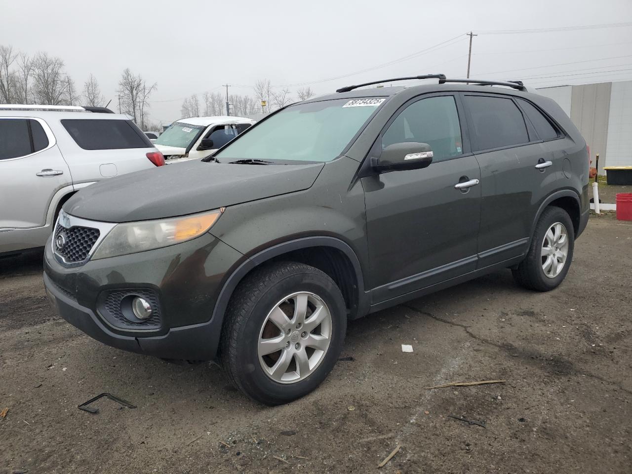 2011 KIA Sorento VIN 5XYKT4A14BG153170