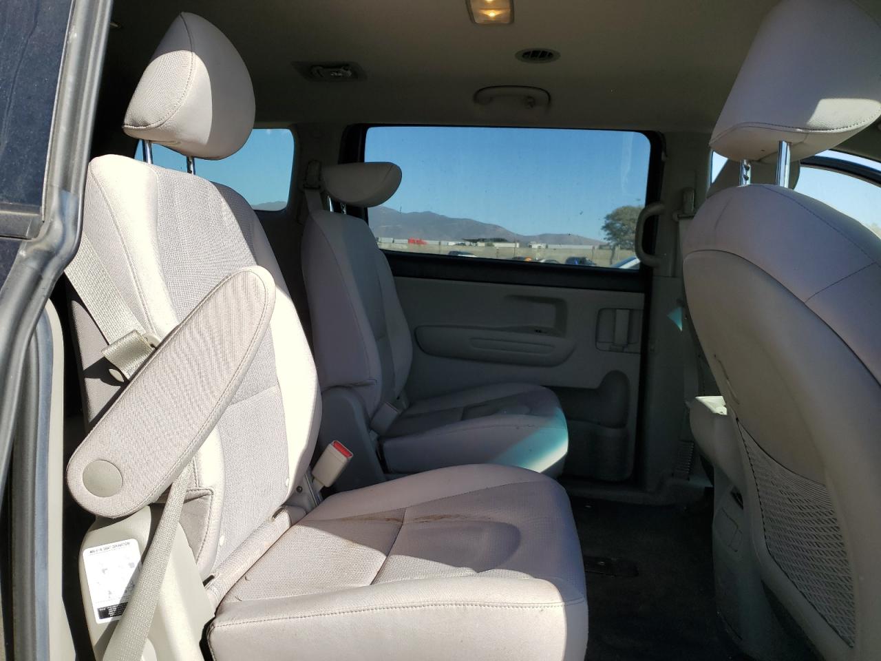 2021 KIA Sedona VIN KNDMB5C11M6673086 Copart auction photo, undercarriage / front end damage thumbnail 11