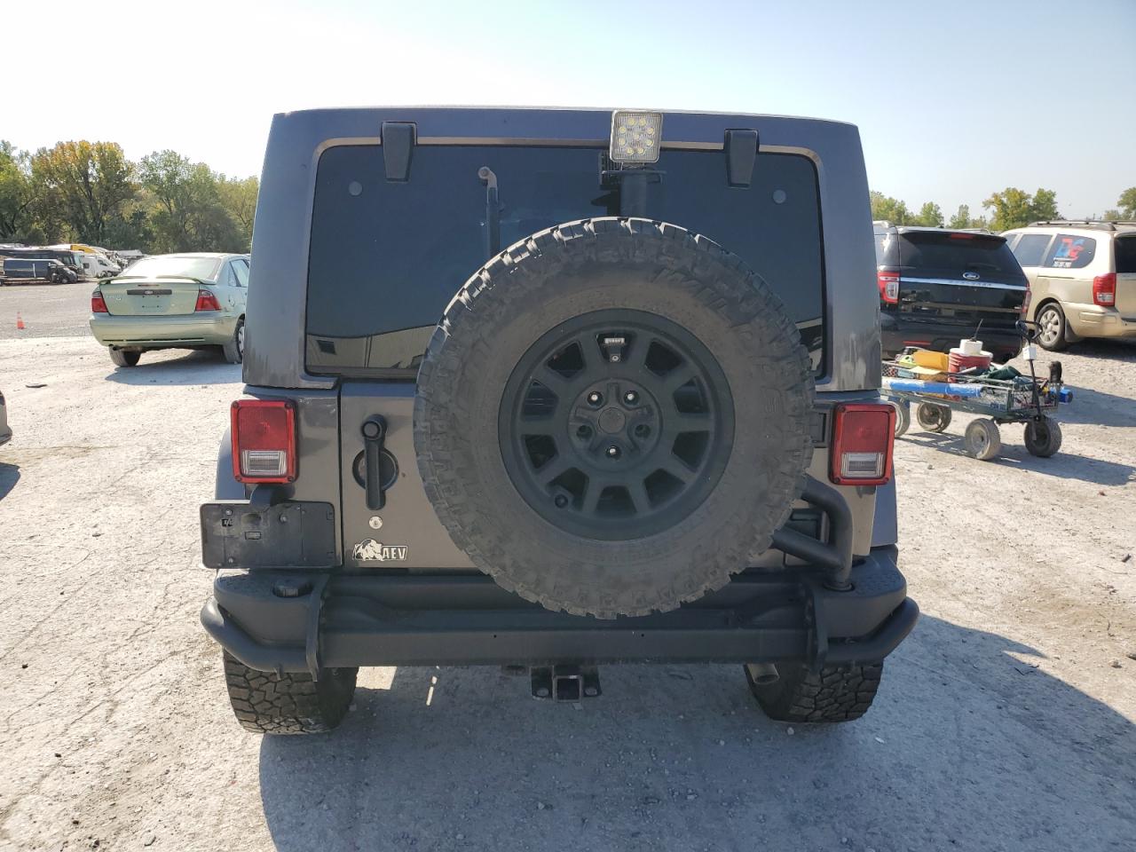 2016 Jeep Wrangler VIN 1C4BJWEG7GL151571 Copart auction photo, mechanical / minor dent/scratches damage thumbnail 6