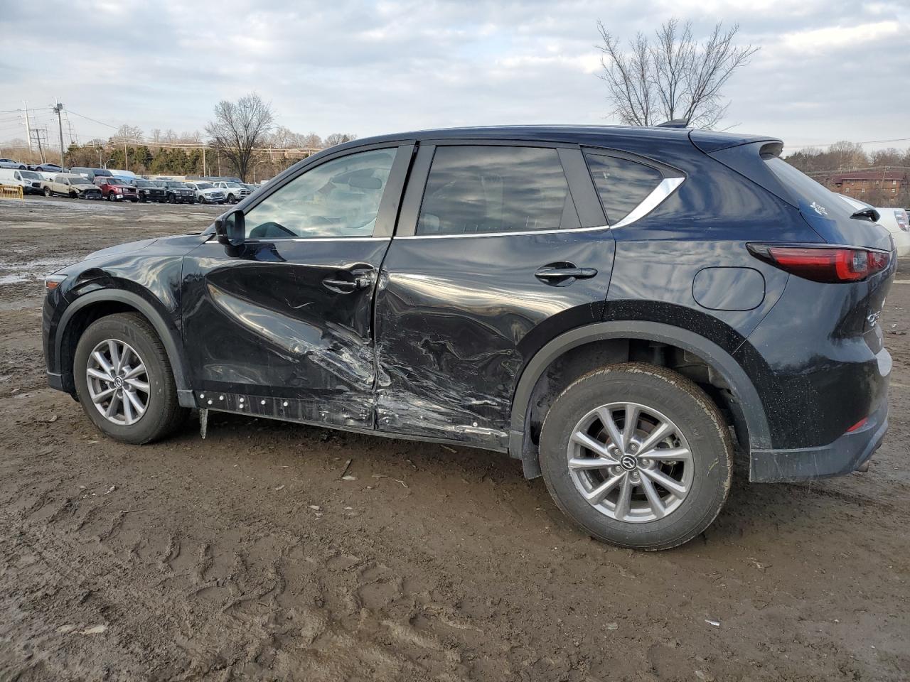2022 Mazda CX-5 VIN JM3KFBBM5N1526412 Copart auction photo, side / minor dent/scratches damage thumbnail 2
