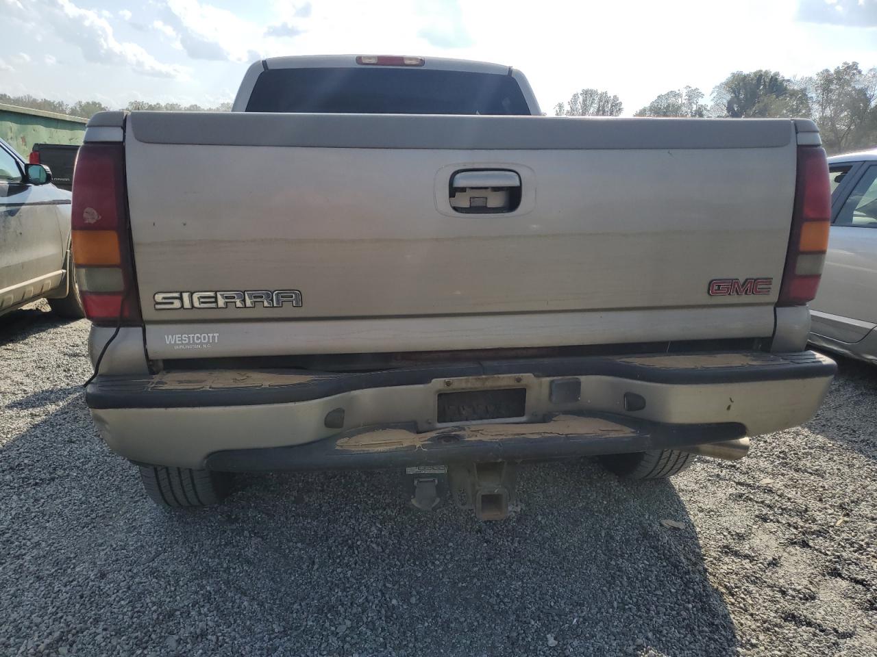 2002 GMC Sierra VIN 2GTFK69U421383350 Copart auction photo, water/flood damage thumbnail 6