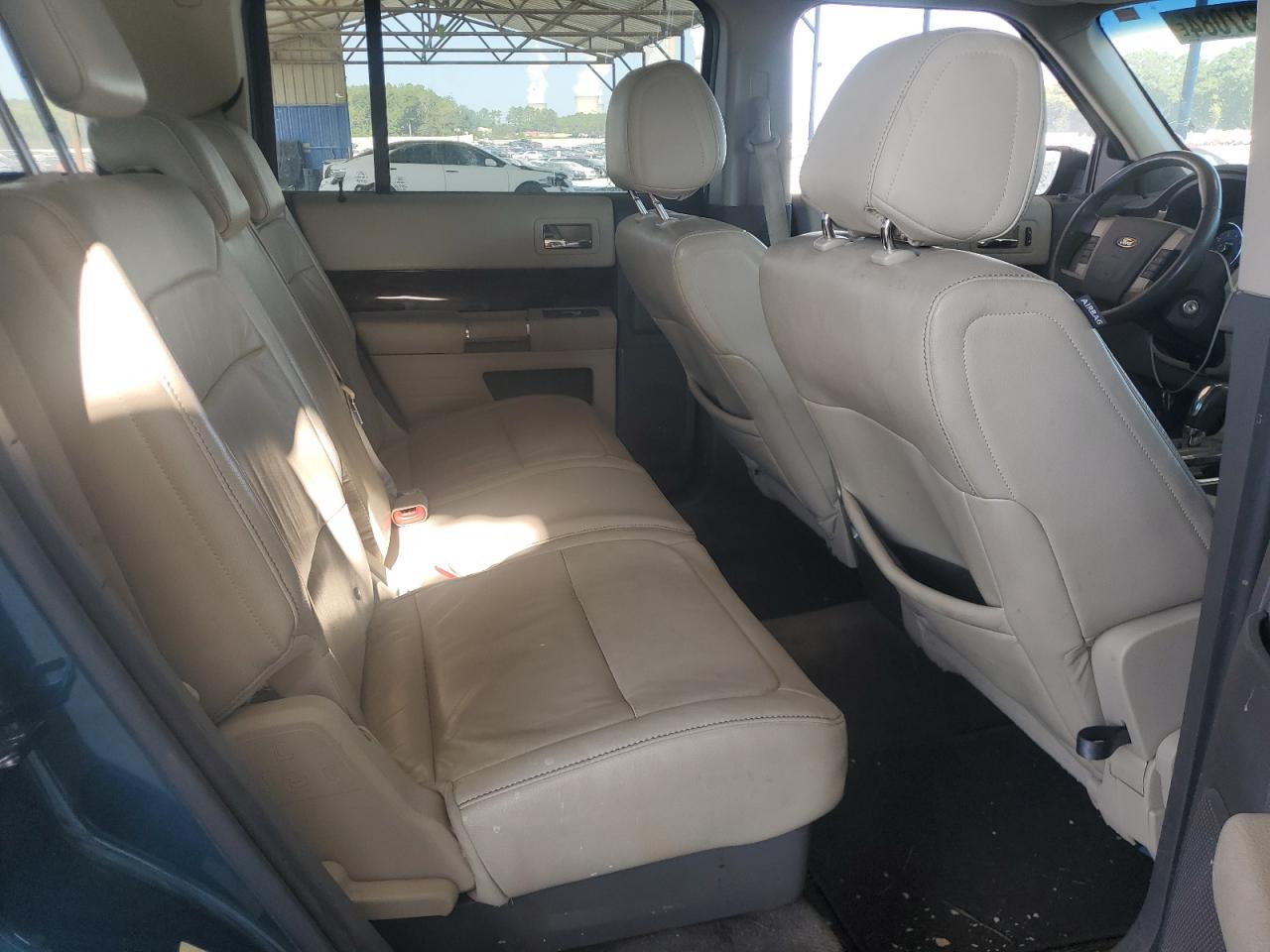 2011 Ford Flex VIN 2FMGK5CC6BBD23736 Copart auction photo, front end / minor dent/scratches damage thumbnail 11