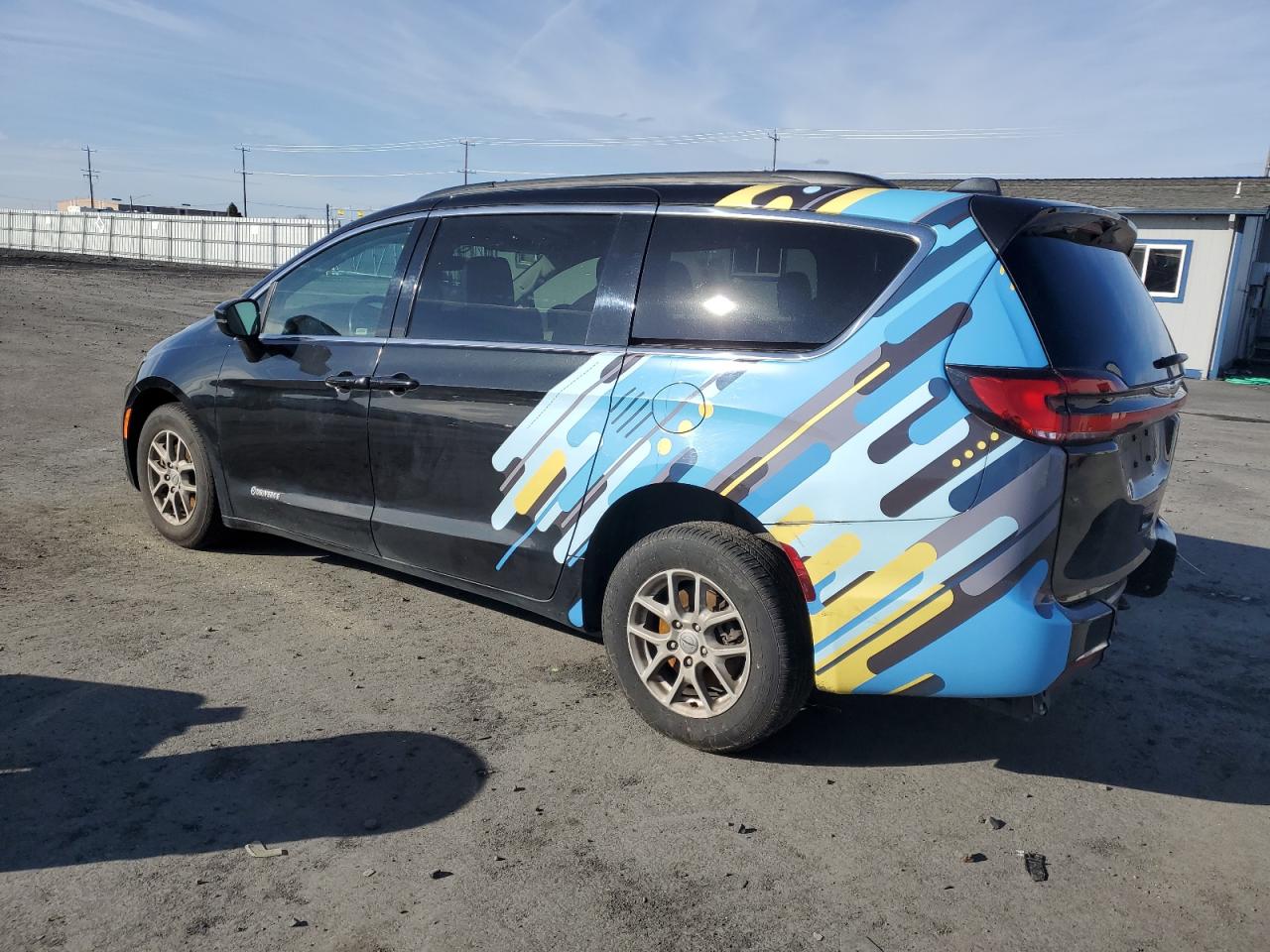 2022 Chrysler Pacifica VIN 2C4RC1BG1NR185865 Copart auction photo, mechanical damage thumbnail 2