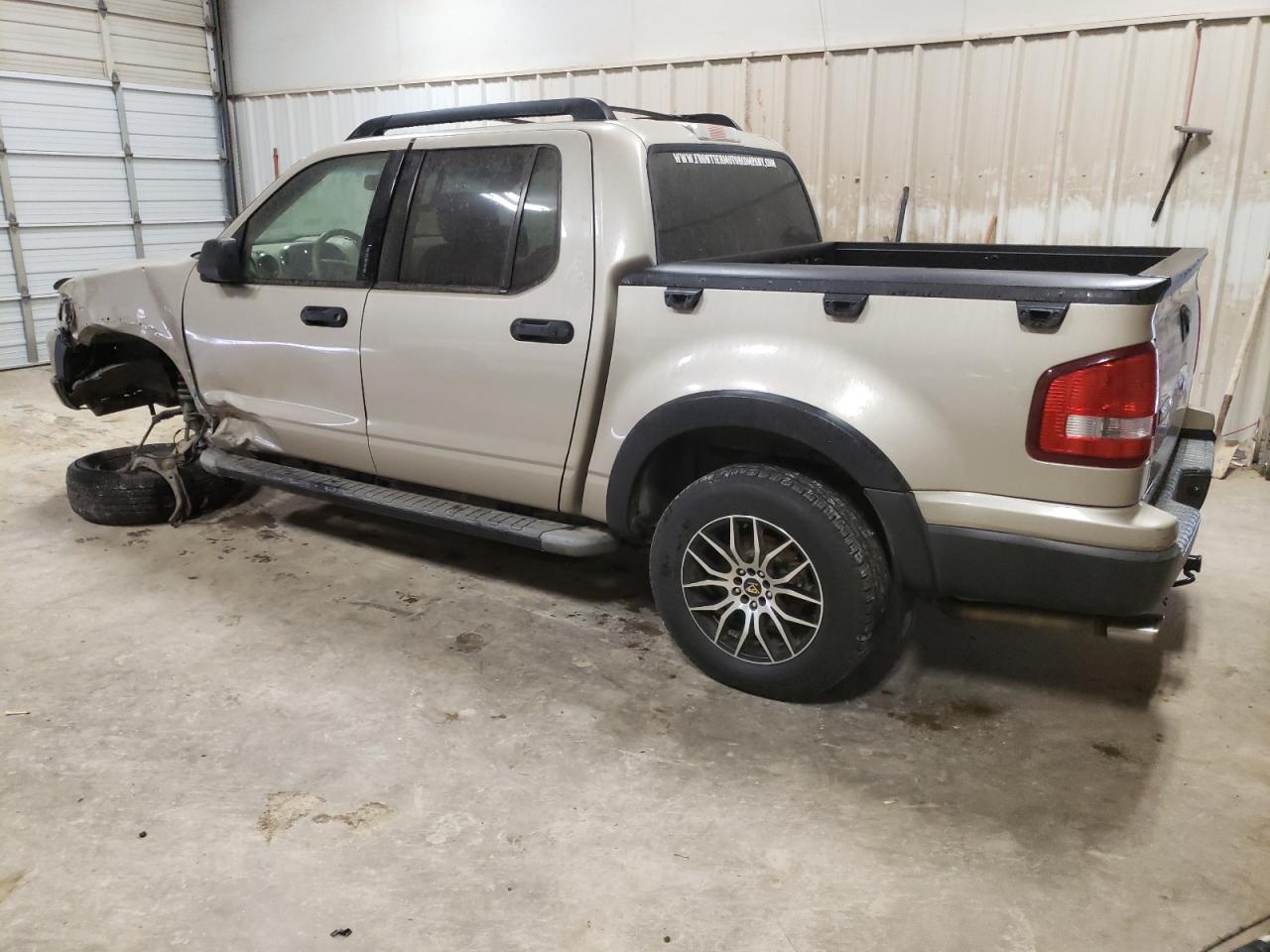 2007 Ford Explorer VIN 1FMEU31KX7UA30472 Copart auction photo, side / undercarriage damage thumbnail 2