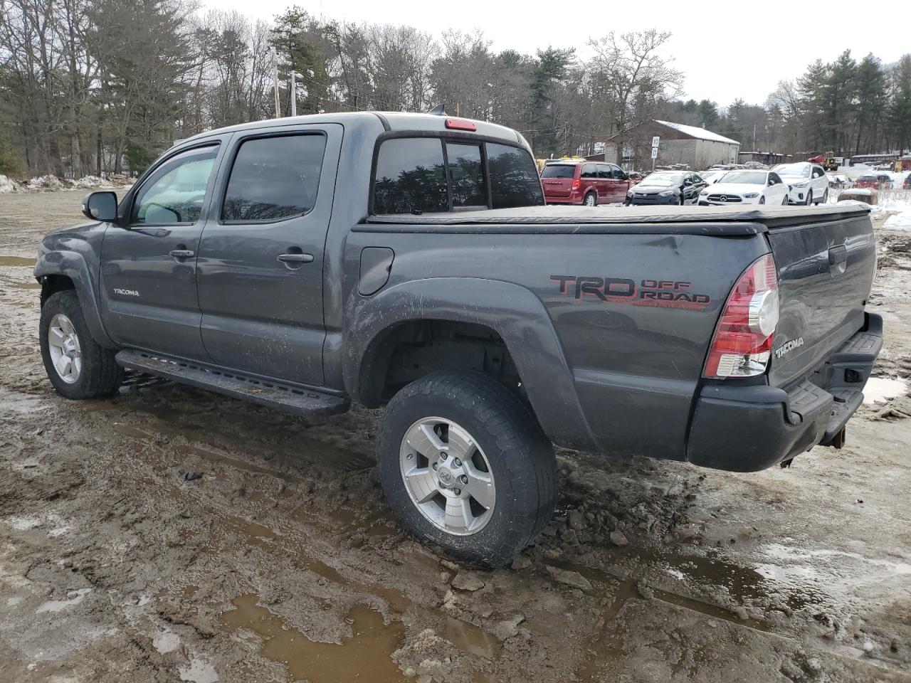 2015 Toyota Tacoma VIN 3TMLU4EN2FM175790 Copart auction photo, all over damage thumbnail 2