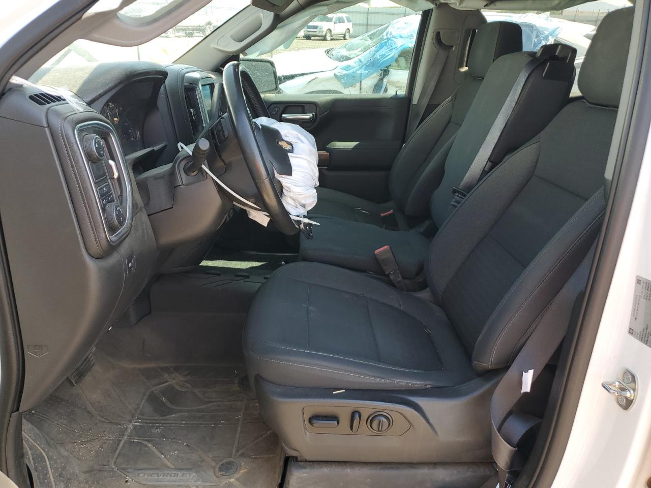 2019 Chevrolet Silverado VIN 3GCPWCEDXKG258194 Copart auction photo, front end / side damage thumbnail 7