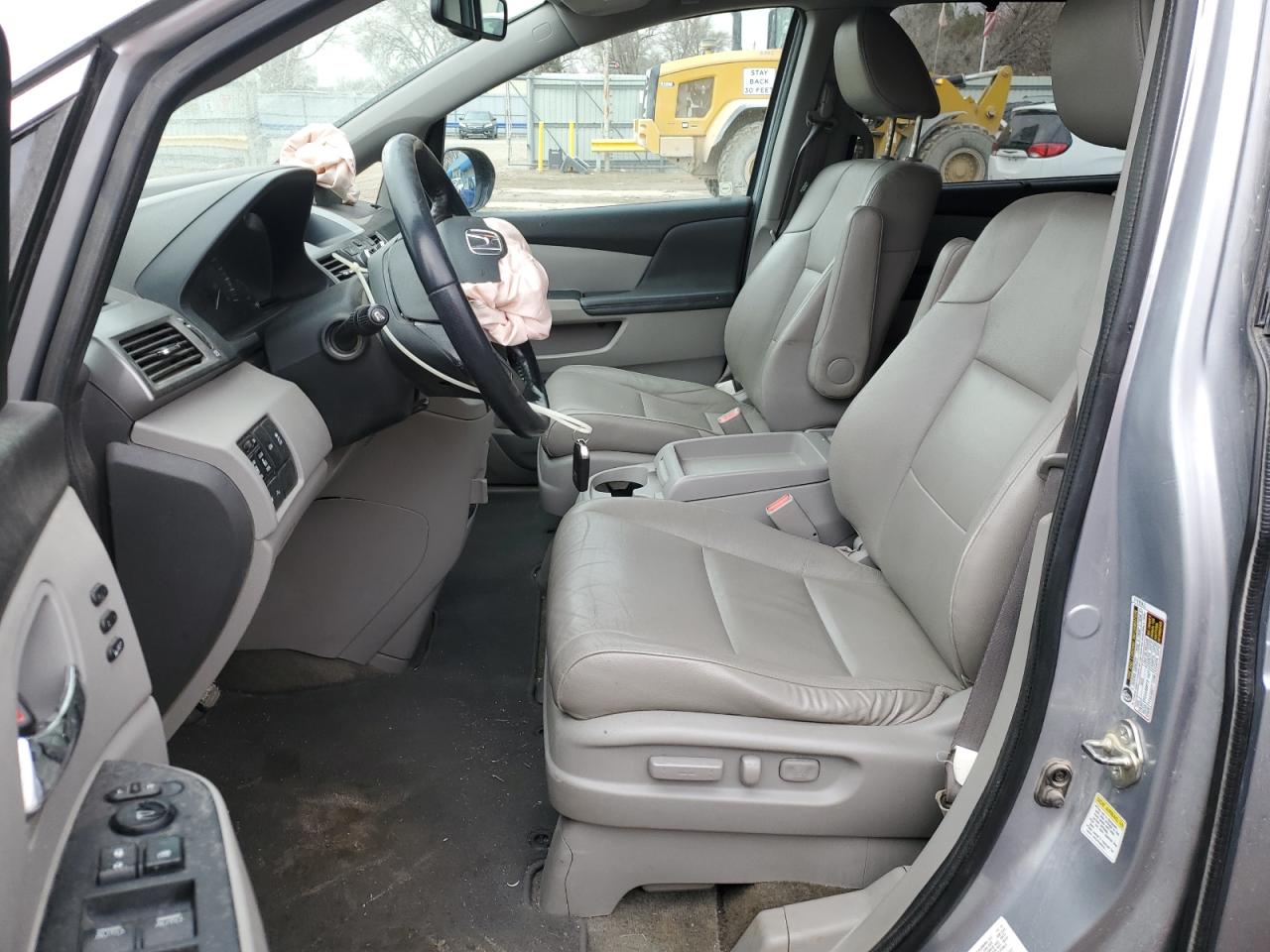 2016 Honda Odyssey VIN 5FNRL5H96GB042568 Copart auction photo, front end damage thumbnail 7