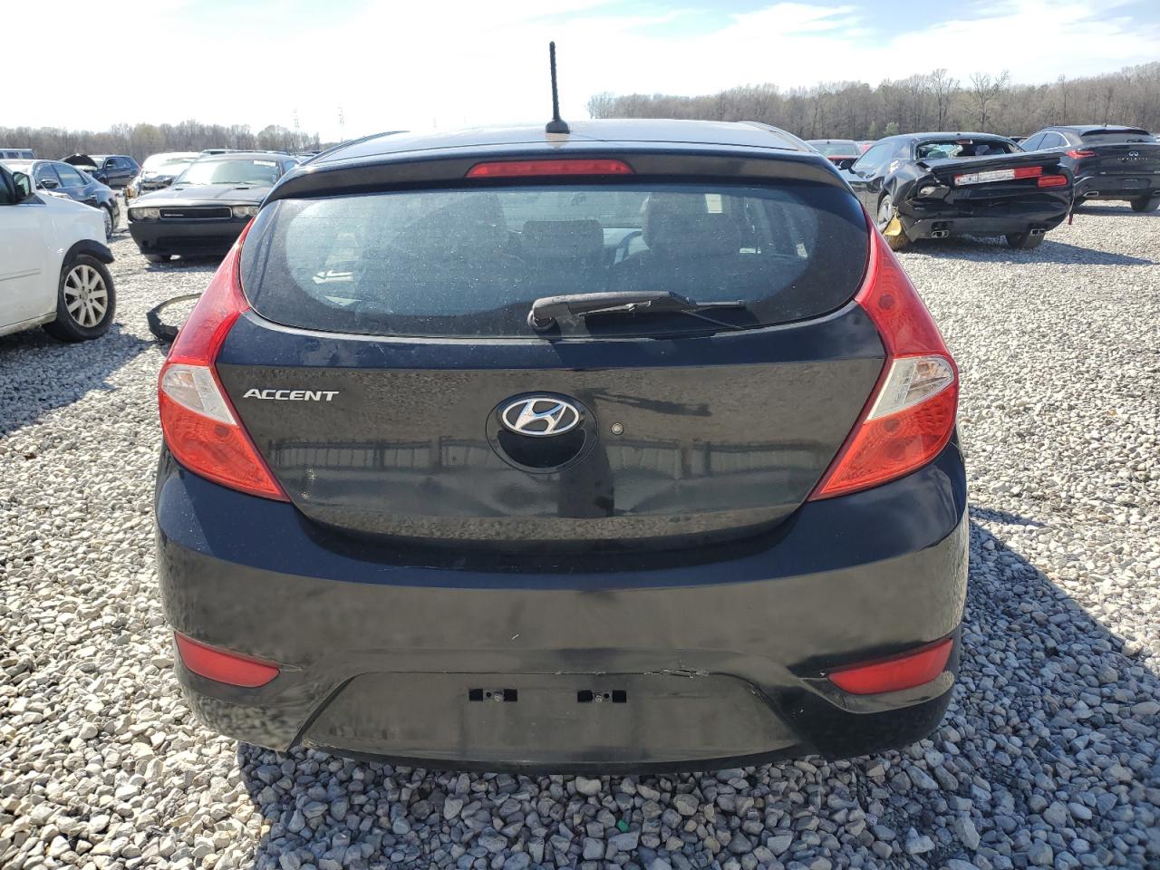 2016 Hyundai Accent VIN KMHCT5AE0GU251563 Copart auction photo, minor dent/scratches / front end damage thumbnail 6