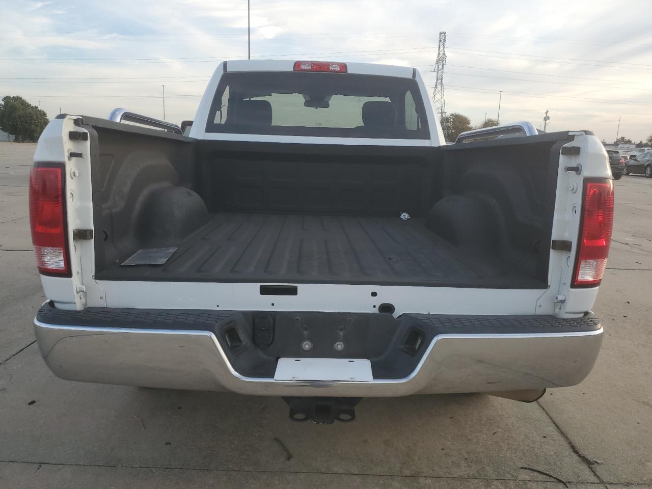 2014 RAM 1500 VIN 3C6JR6AG2EG330435 Copart auction photo, hail / minor dent/scratches damage thumbnail 6