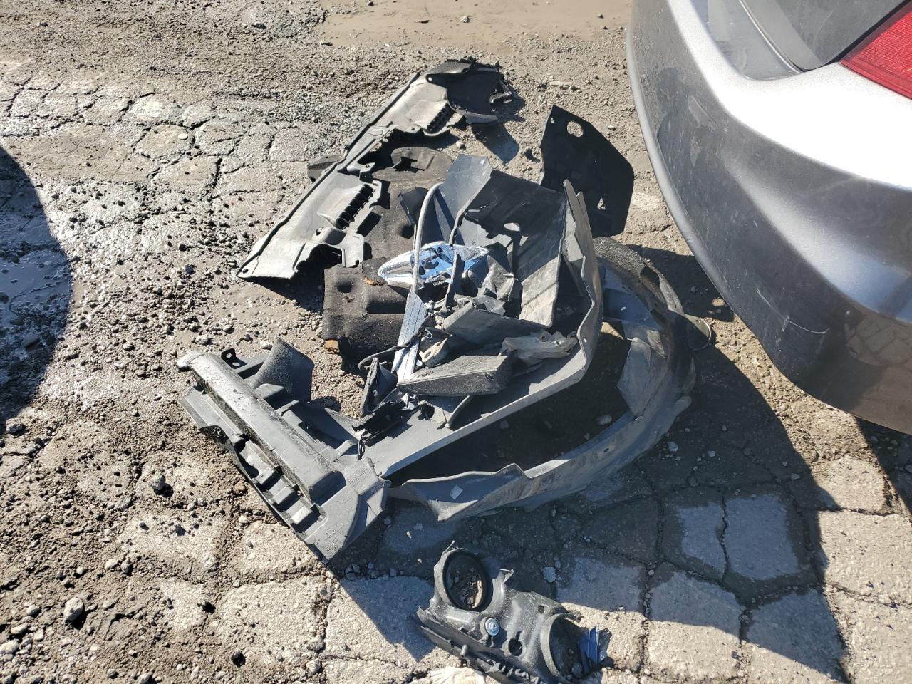2012 Honda Civic VIN 19XFB2F52CE106710 Copart auction photo, front end / side damage thumbnail 14