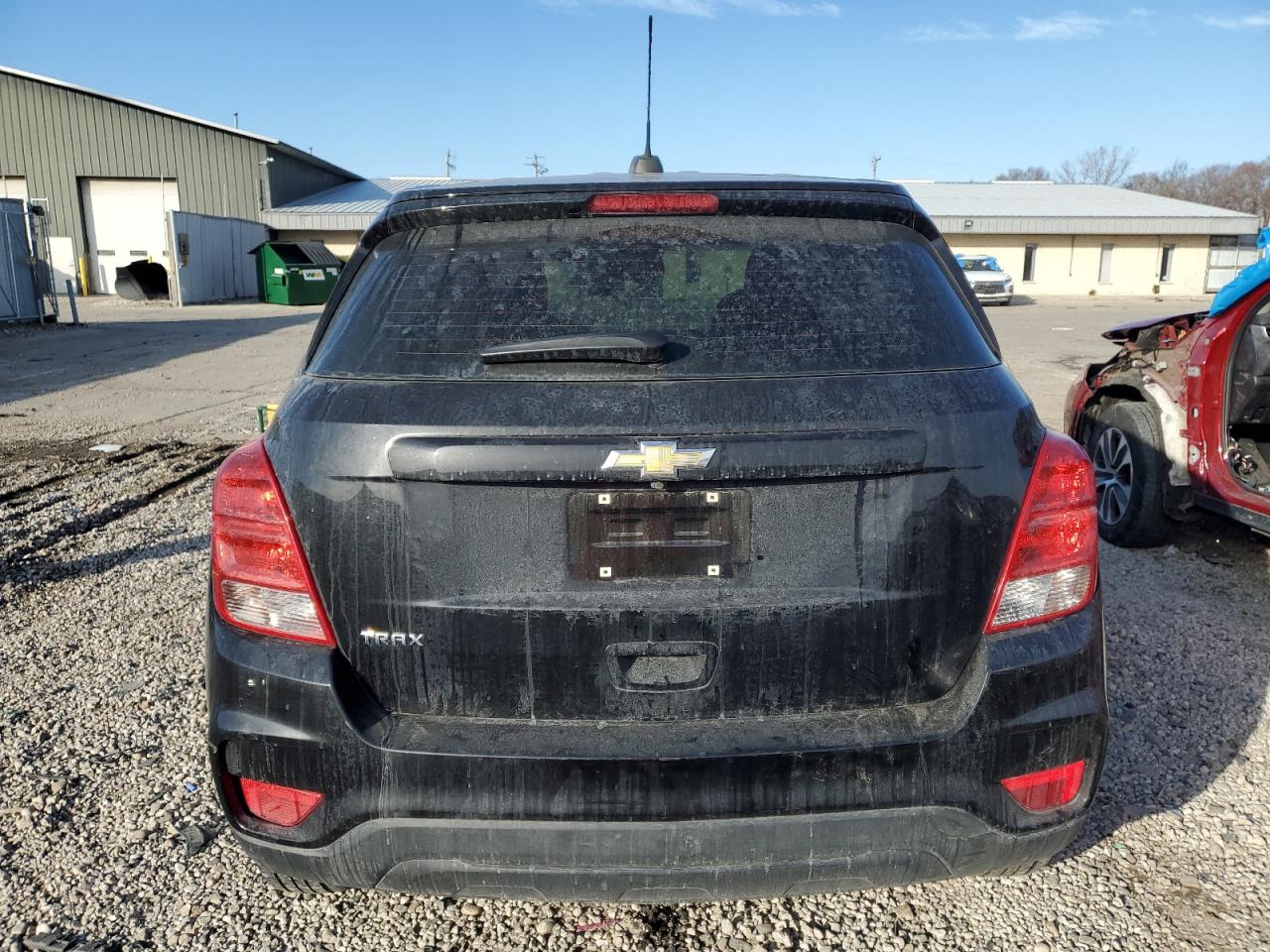 2020 Chevrolet Trax VIN KL7CJKSB9LB086113 Copart auction photo, all over damage thumbnail 6