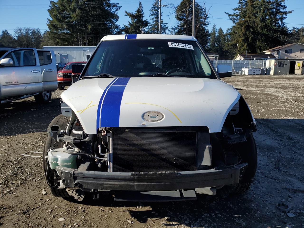 2013 KIA Soul VIN KNDJT2A67D7754701 Copart auction photo, front end / side damage thumbnail 5