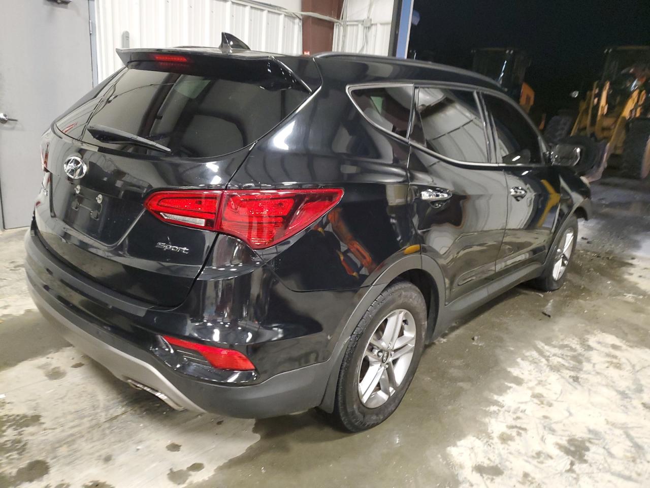 2018 Hyundai Santa Fe VIN 5NMZU3LB1JH078346 Copart auction photo, front end damage thumbnail 3