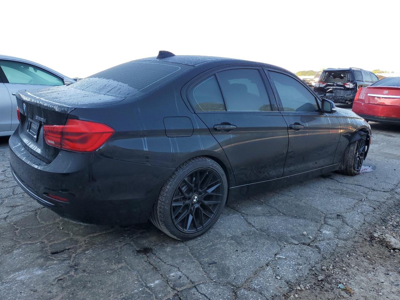 2016 BMW 3er VIN WBA8E9G59GNT46777 Copart auction photo, undercarriage / front end damage thumbnail 3