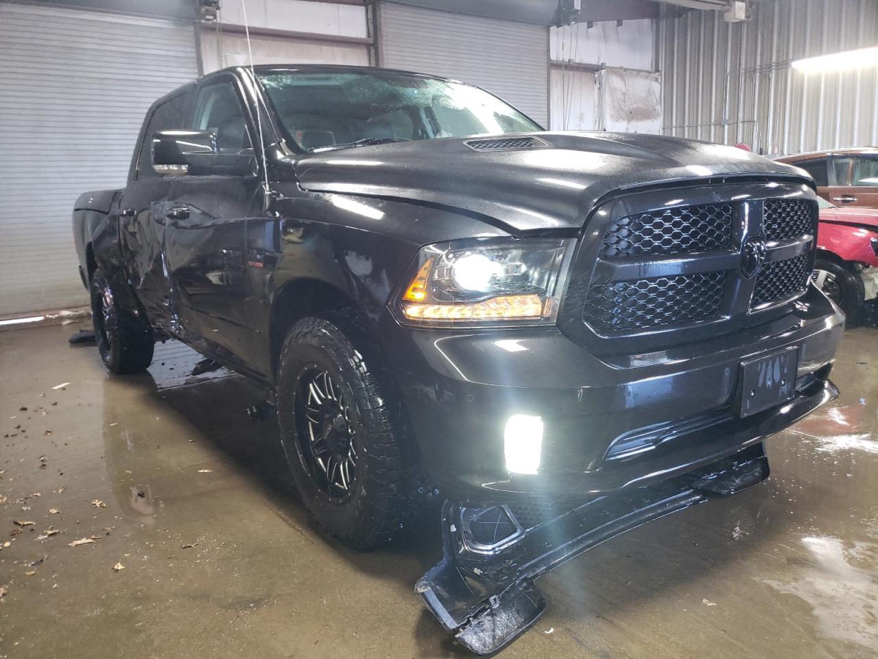 2017 RAM 1500 VIN 1C6RR7MT3HS829503 Copart auction photo, side / rear end damage thumbnail 4
