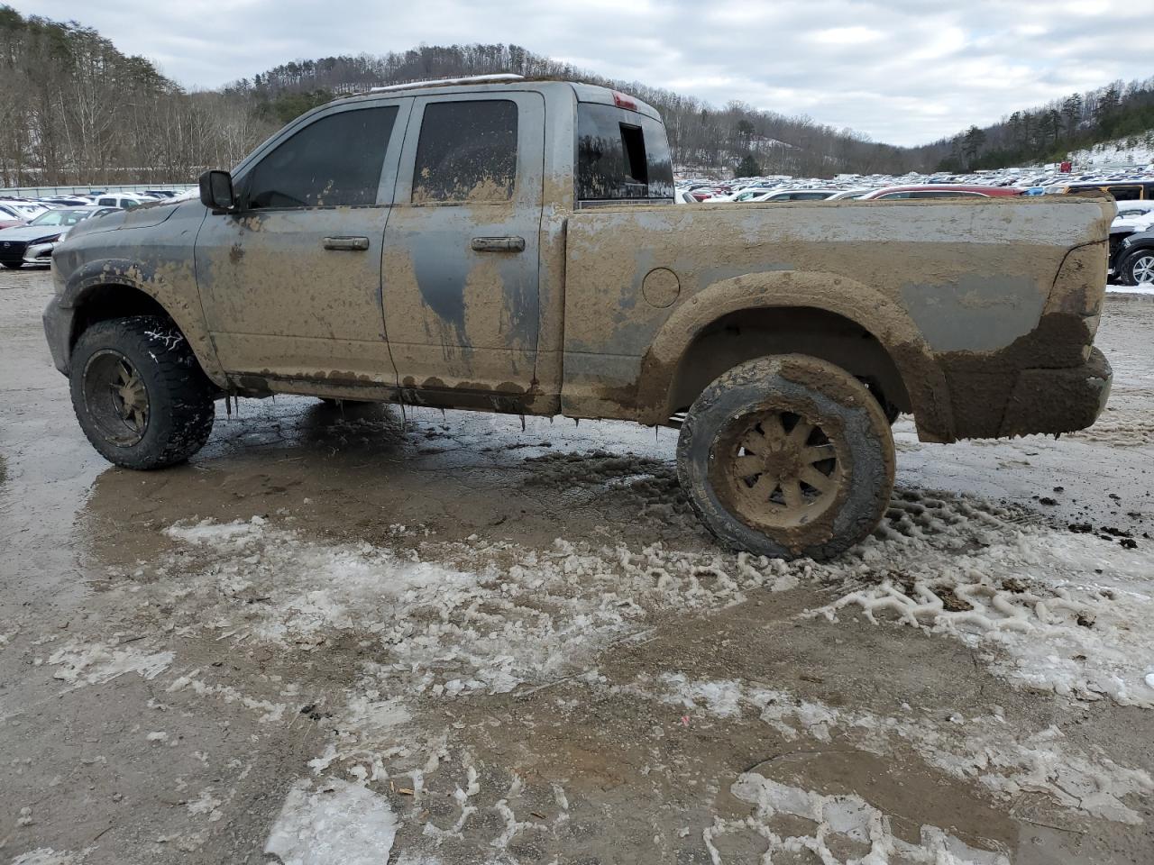 2012 Dodge RAM VIN 1C6RD7FT3CS133003 Copart auction photo, water/flood damage thumbnail 2